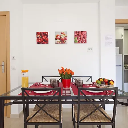Charmsuites Nou Rambla *