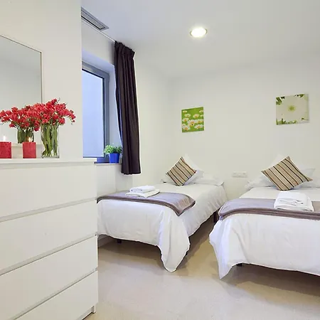 Apartamento Charmsuites Nou Rambla Barcelona