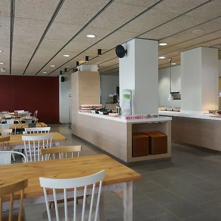 Hostal Pere Tarrés Barcelona
