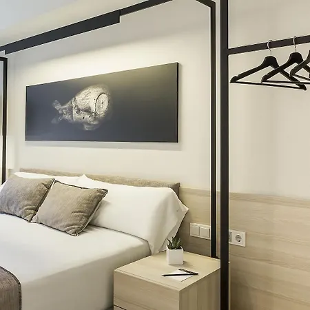 Hotel Denit 3*