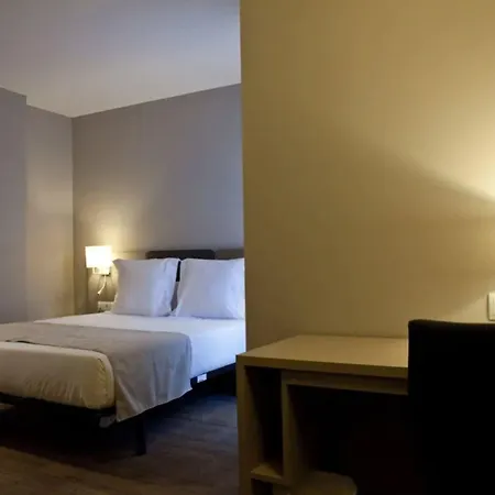 May Ramblas Hotel 3*