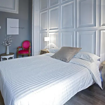 Violeta Boutique 2*