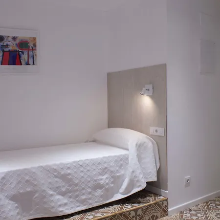 Nova 2* Barcelona