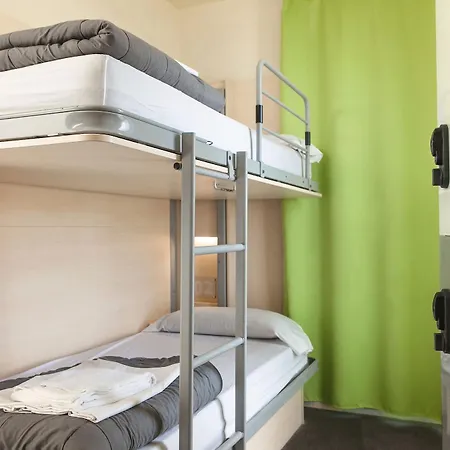 Hostel Urbany *