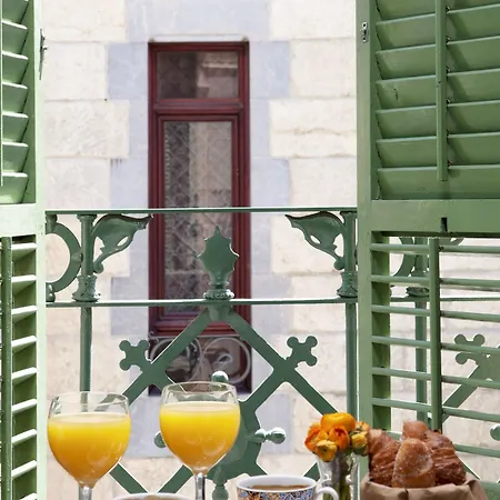 Gaudi Ξενοδοχείο