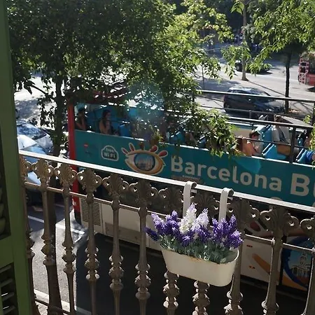 Good-home Paseo De Gracia Penzion