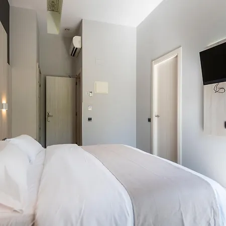 Plaza Goya Pensjonat 2*