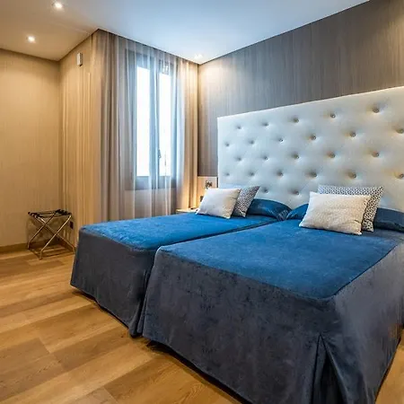 Rialto Hotel