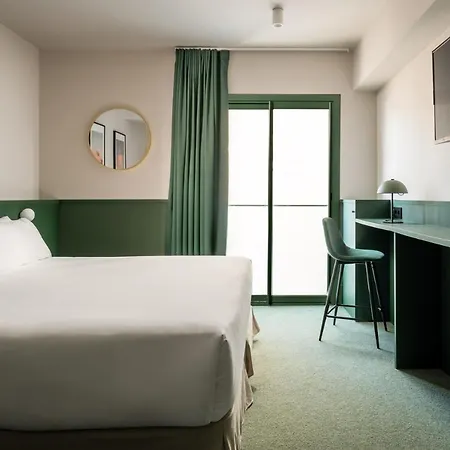 Hotell Bypillow Mothern Barcelona