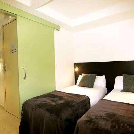 Classbedroom Gothic Ramblas Lägenhet