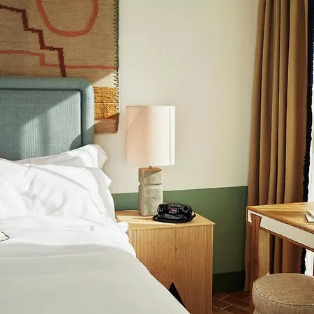 Hotel The Hoxton, Poblenou 4*