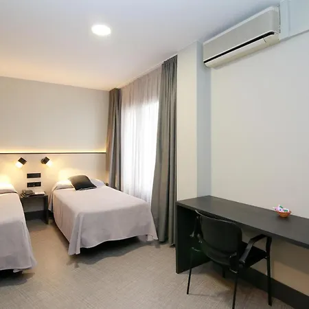 Esplugues Hotell 2*