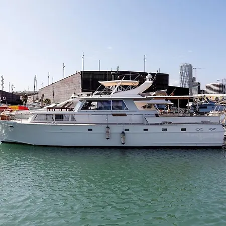 보트호텔 C120 - Charming Boat In Port Forum *