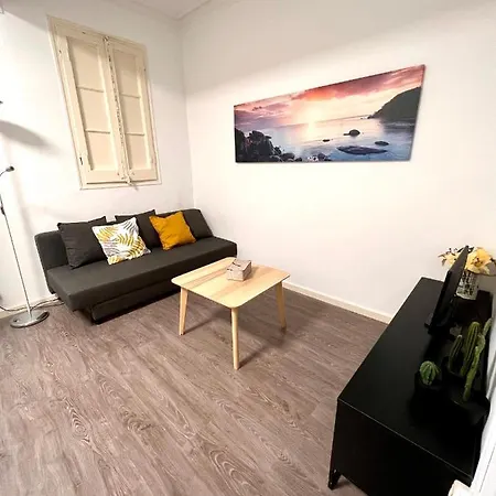 Apartamento Poble Sec. Excelente Ubicación Cerca De La Playa Y De Ramblas