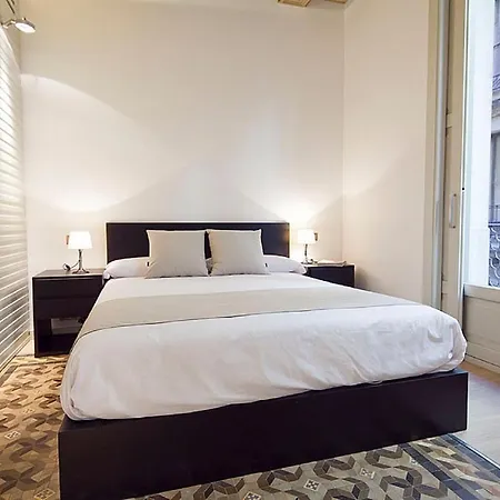 Ola Living Portaferrissa Apartamento