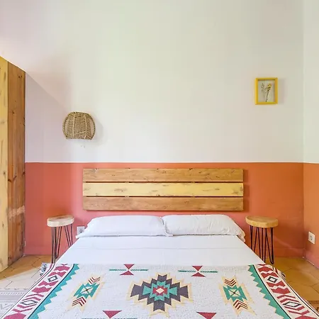 Bird House Hostal