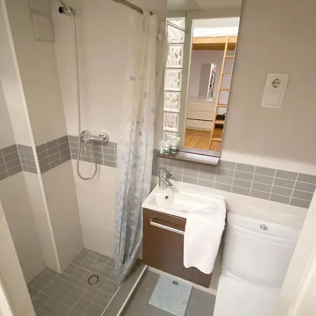 Apartamento Artsy In Poble Sec - Plaza Espanya *