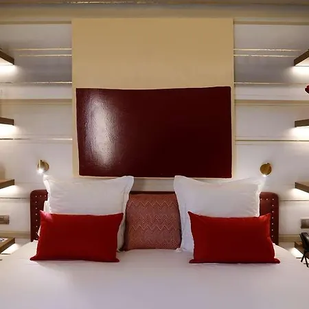 Otel Vincci Mae 4*