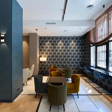 Catalonia Plaza Catalunya Hotel
