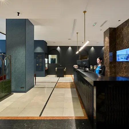 Catalonia Plaza Catalunya Hotel 4*