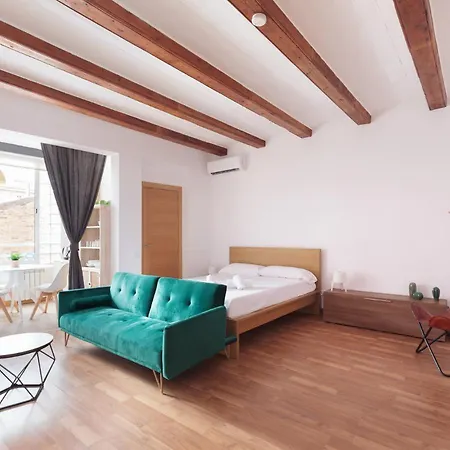 Spacious Doubleroom Apartment At Sants Apartment *