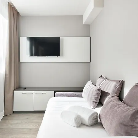 Upper Diagonal Ξενοδοχείο 4*
