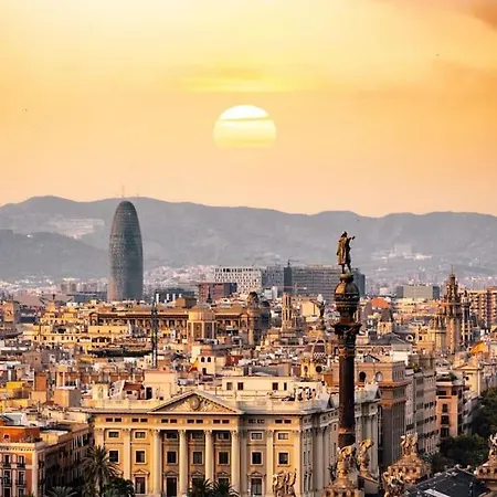 Ramblas! Dreaming Pent With Terrace 6pax Appartement
