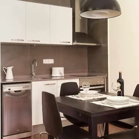 Centrico Con Terraza En Gracia Apartament *