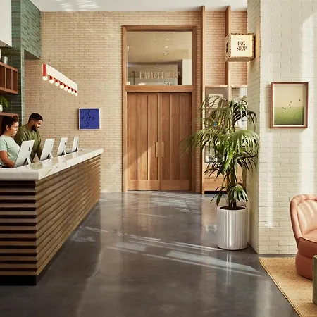 Hotel The Hoxton, Poblenou 4*