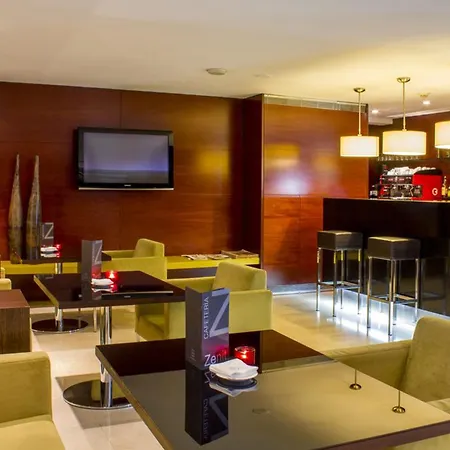 Zenit Borrell Hotel