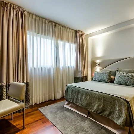 Hotel Sansi 4*