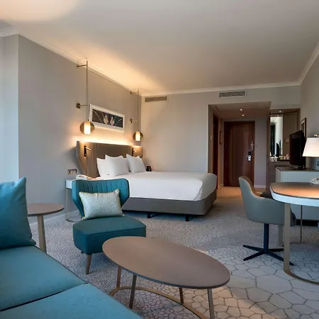Hilton Diagonal Mar 4*