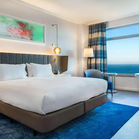 Hilton Diagonal Mar 4* Barcelona