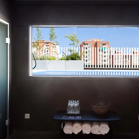 فينتشي 4*
