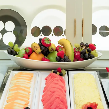 Otel H10 Universitat (adults Only)