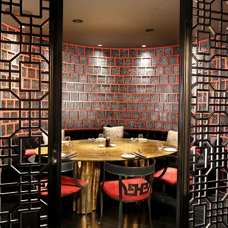 克拉丽斯gl德比酒店