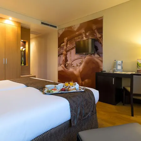 Hotell Eurostars Monumental 4*