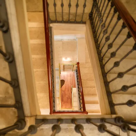 Atlantis By Atbcn Hotel 3*
