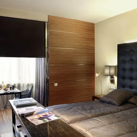Gran Derby Suites, A Small Luxury Of The World 4* Barcelona