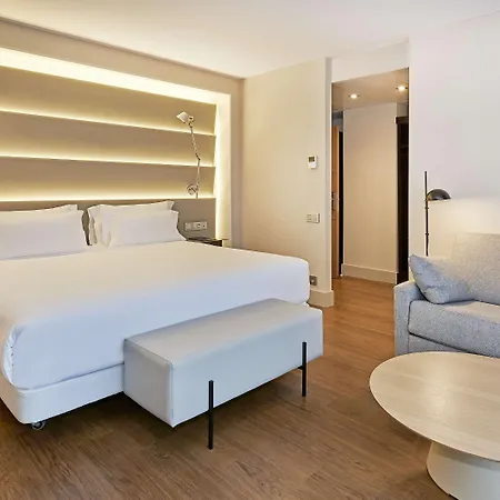 Nh Sants Hotel