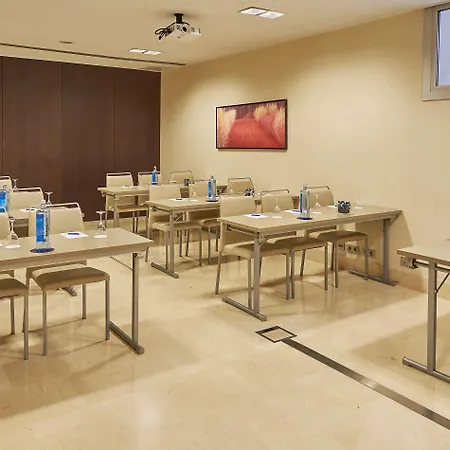 Nh Sants Hotel 4*