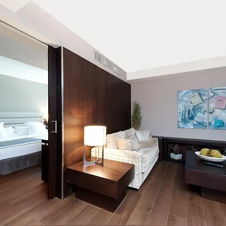 Catalonia Rigoletto Hotel