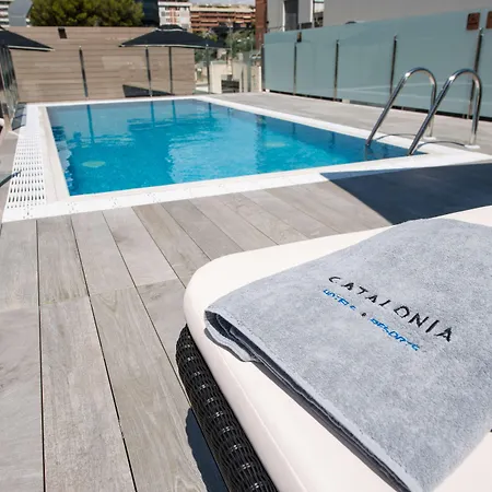 Hotel Catalonia Rigoletto 4*
