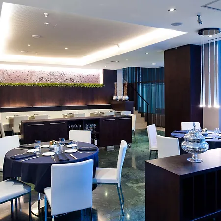 Hotel Catalonia Rigoletto 4*