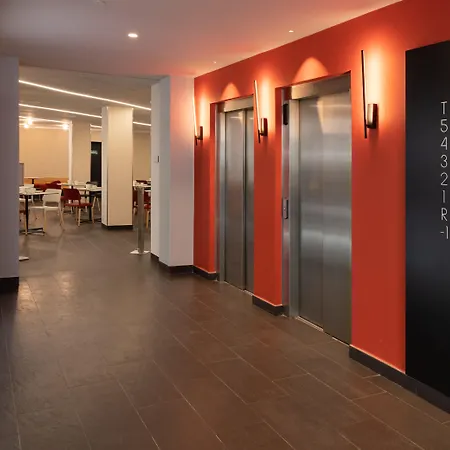 Ciutat De Hotel