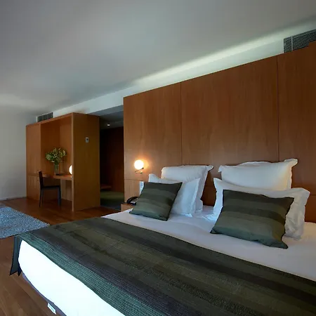 Hotel Condes De 4*