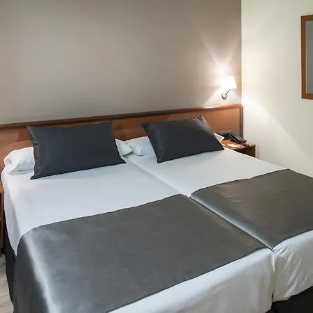 Catalonia Castellnou Otel