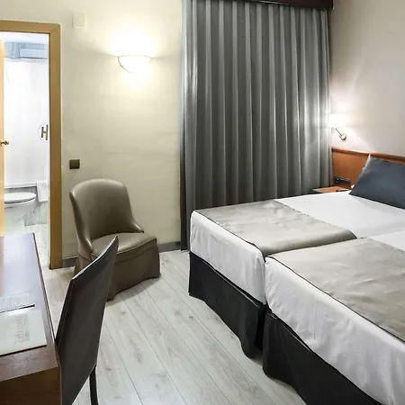 Catalonia Castellnou Hotell