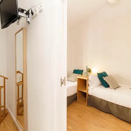 Hotel Bypillow House