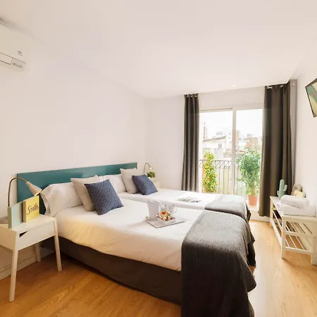 Hotel Bypillow House *